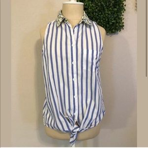 Equipment Mina Tie Floral Front Top